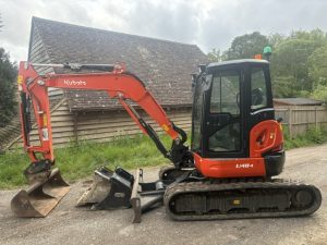 Kubota U48-4